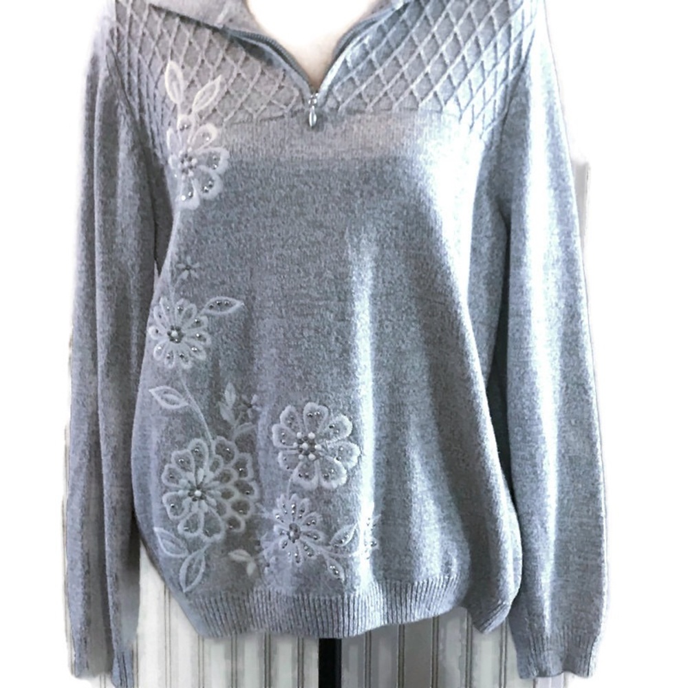 ALFRED DUNNER PULLOVER SWEATER WITH EMBELLISHMENTS